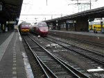 Ein aus Antwerpen kommender Thalys, durchfhrt mit gemchlichem Tempo auf einem Mittelgleis den Bahnhof von Roosendaal, um seine Reise nach Amsterdam fortzusetzen. 05.09.09